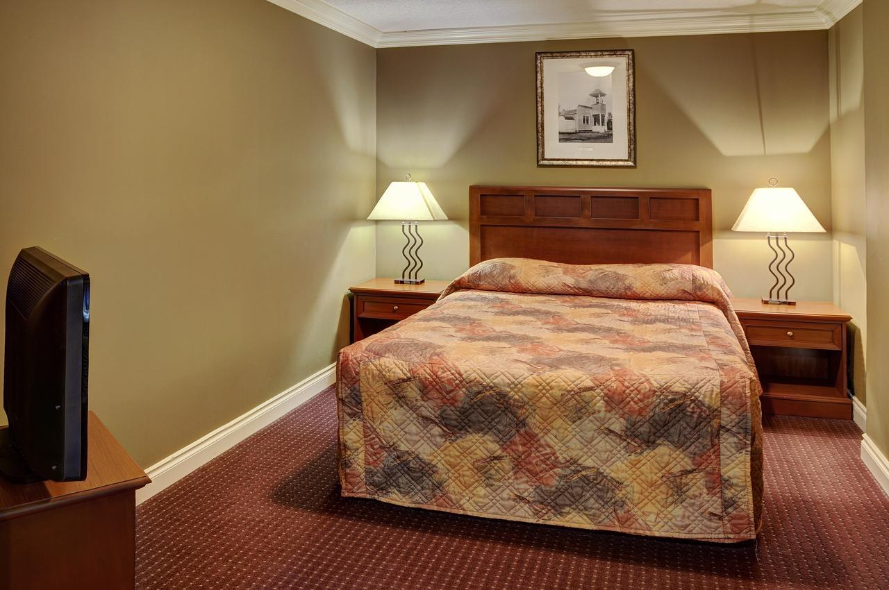 Lakeview Inns & Suites - Edson Airport West Exteriér fotografie