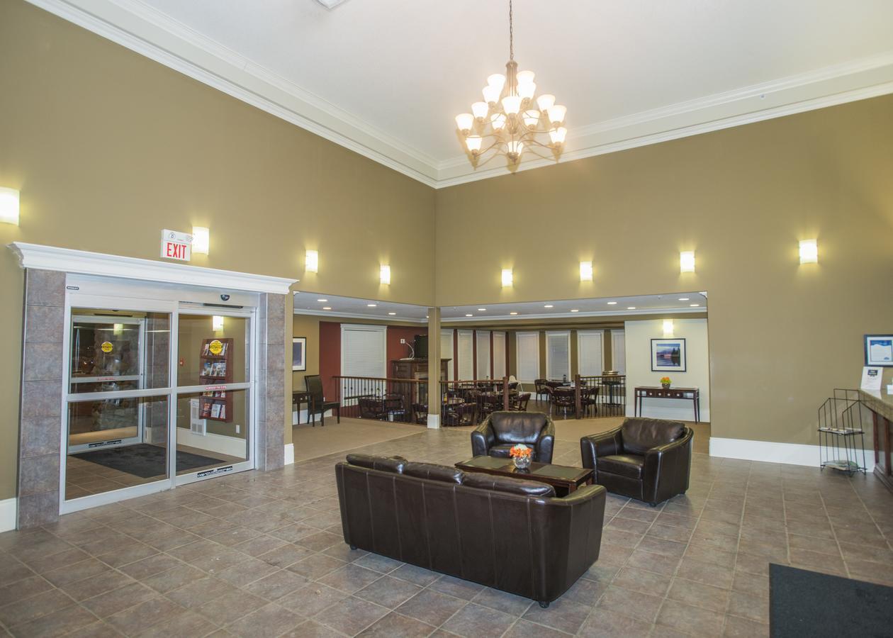 Lakeview Inns & Suites - Edson Airport West Exteriér fotografie